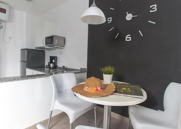 Alsol Mariachis Apartment *